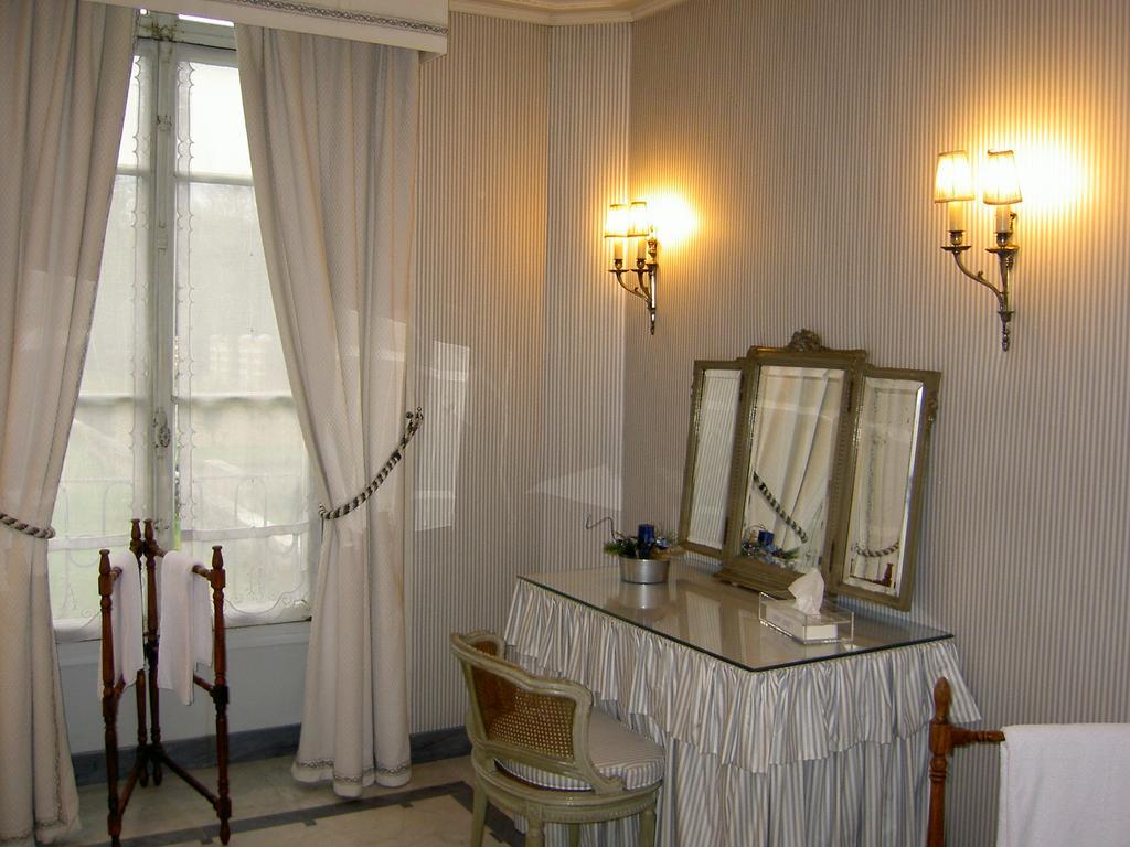 Chateau Du Marechal De Saxe Yerres Ngoại thất bức ảnh